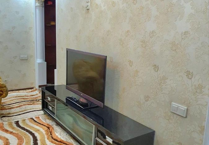 3-комнатная квартира · 60 м² · 4/5 этаж, Казыбек би 120 — Абая