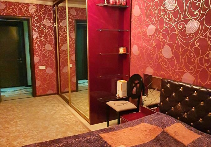 3-комнатная квартира · 60 м² · 4/5 этаж, Казыбек би 120 — Абая