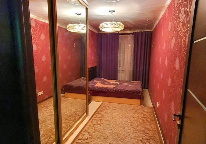 3-комнатная квартира · 60 м² · 4/5 этаж, Казыбек би 120 — Абая