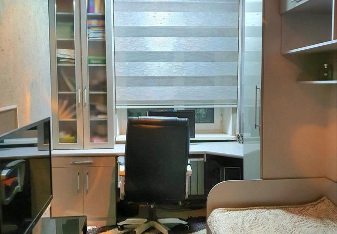 3-комнатная квартира · 60 м² · 4/5 этаж, Казыбек би 120 — Абая