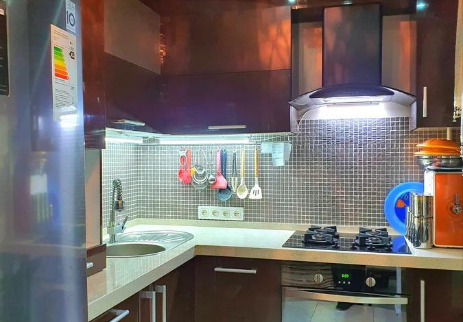 3-комнатная квартира · 60 м² · 4/5 этаж, Казыбек би 120 — Абая