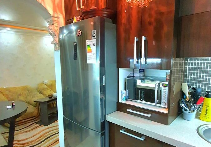 3-комнатная квартира · 60 м² · 4/5 этаж, Казыбек би 120 — Абая