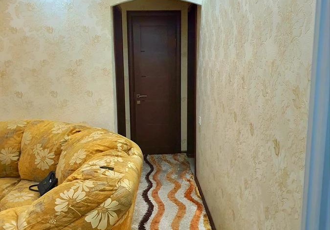 3-комнатная квартира · 60 м² · 4/5 этаж, Казыбек би 120 — Абая