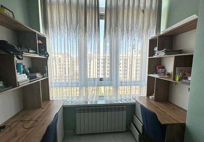 3-комнатная квартира, 104 м², 7/7 этаж, мкр Шубар, Мангилик Ел 28