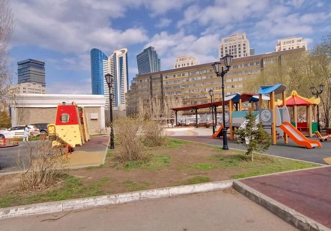 4-комнатная квартира, 140 м², 5/7 этаж, Кабанбай батыра 34/1