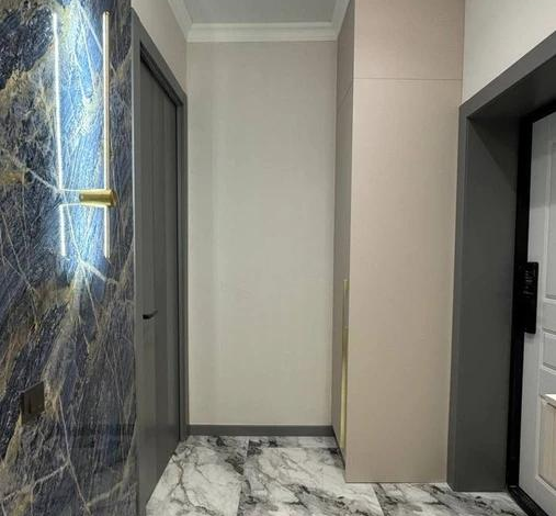 2-комнатная квартира, 46 м², 6/9 этаж, Бокейхана 16/1