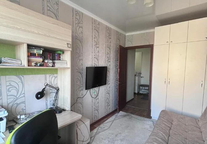 3-комнатная квартира, 69 м², 7/9 этаж, Абылайхана 39