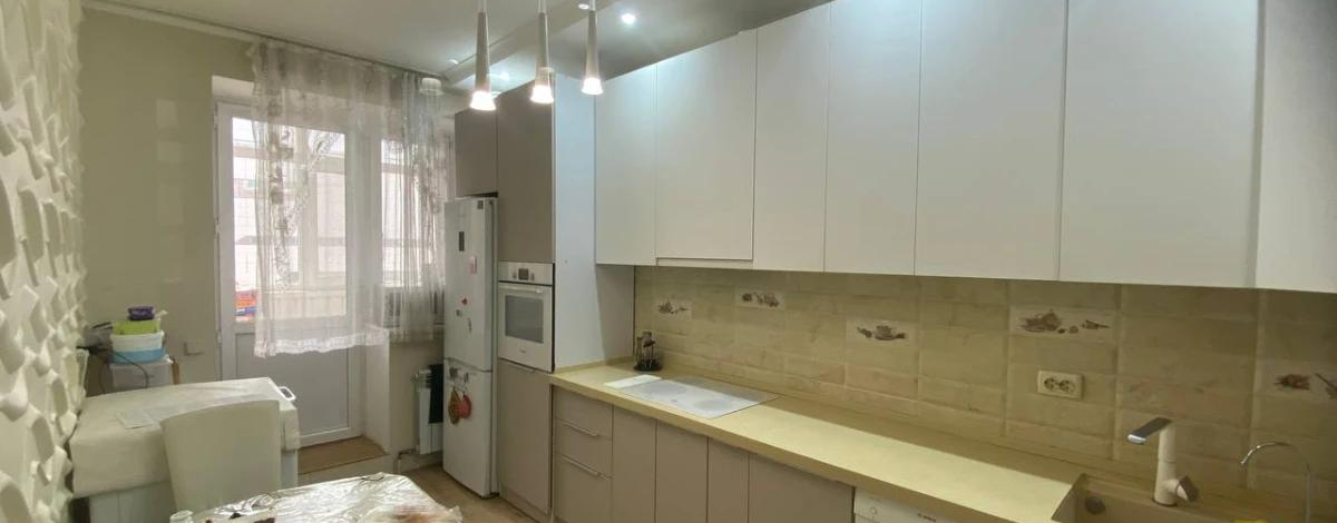 4-комнатная квартира, 100 м², 2/9 этаж, момушылы 26