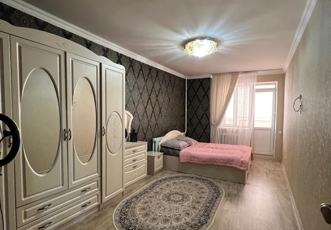 3-комнатная квартира, 90.1 м², 7/13 этаж, Чингиза Айтматова