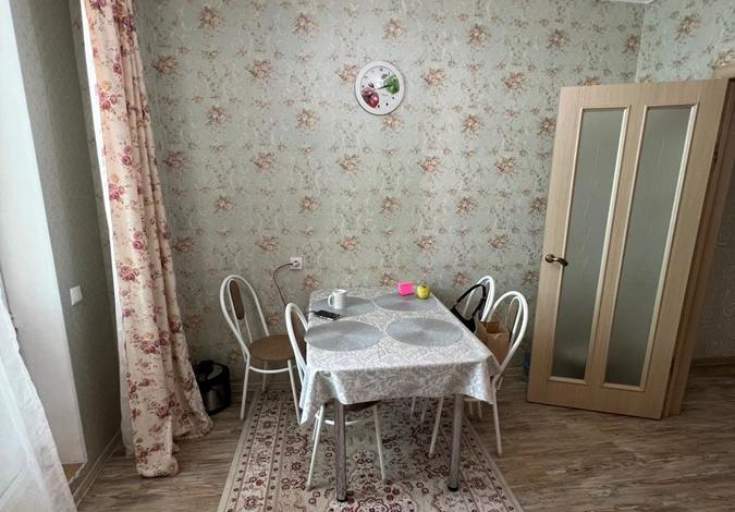 3-комнатная квартира, 90.1 м², 7/13 этаж, Чингиза Айтматова