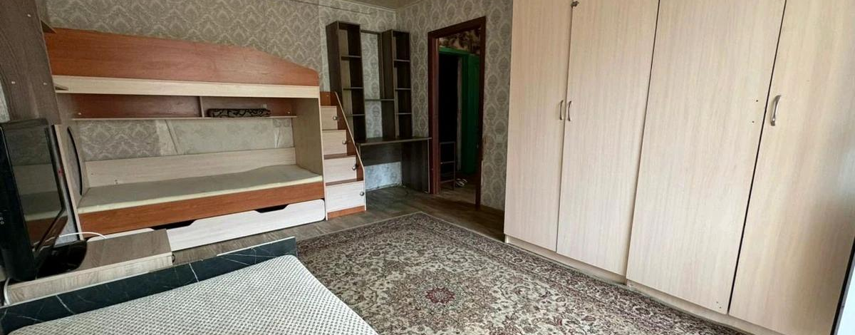 1-комнатная квартира, 30 м², 3/5 этаж, Агбугы 8