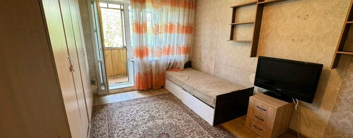 1-комнатная квартира, 30 м², 3/5 этаж, Агбугы 8