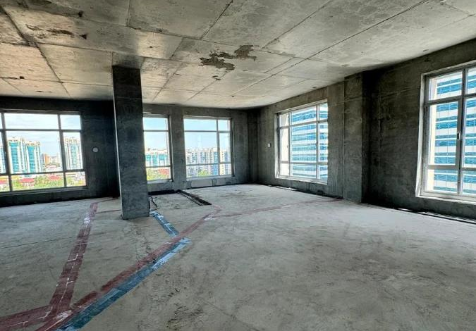 4-комнатная квартира, 225 м², 10/18 этаж, Достык 1а