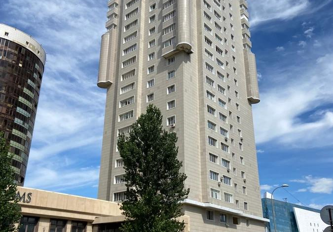 3-комнатная квартира, 127 м², 10/22 этаж, Калдаякова 13