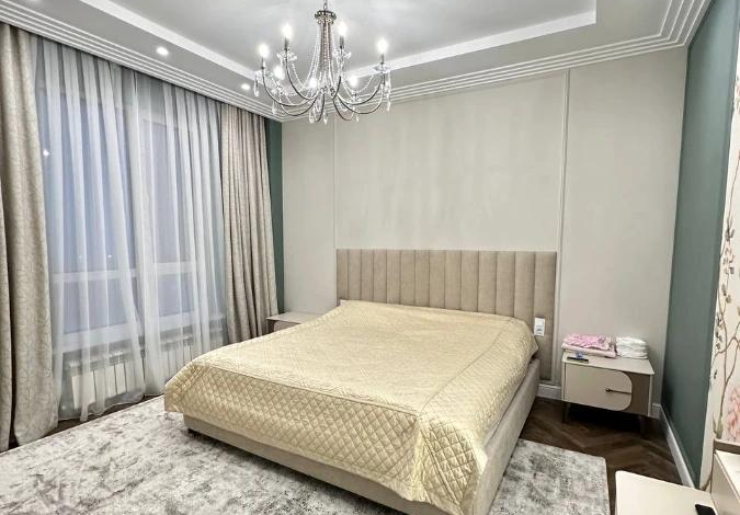 4-комнатная квартира, 165 м², 8/14 этаж, Туран