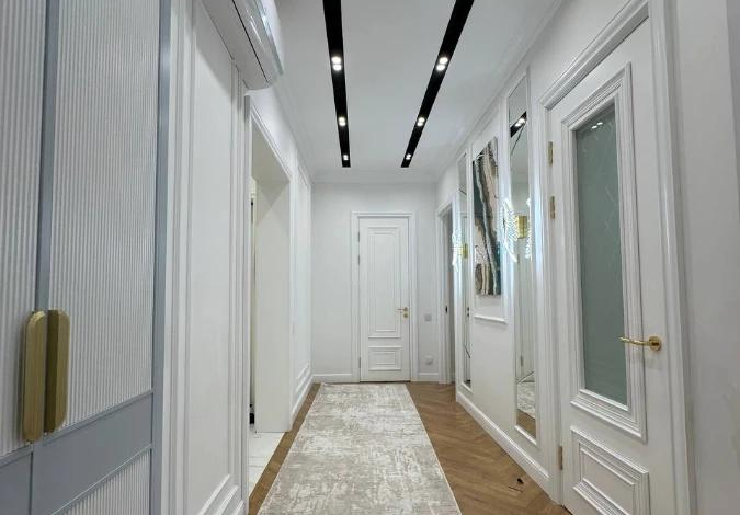 4-комнатная квартира, 150 м², 4/18 этаж, Кайым Мухамедханов