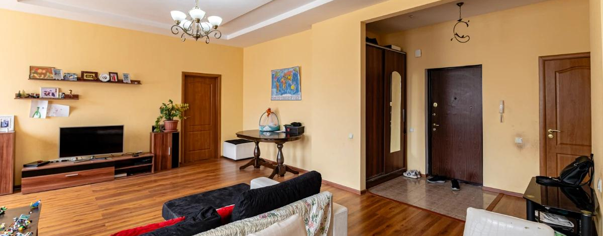 4-комнатная квартира, 122 м², 6/22 этаж, Кабанбай батыра 43В