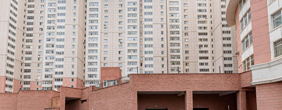 4-комнатная квартира, 122 м², 6/22 этаж, Кабанбай батыра 43В