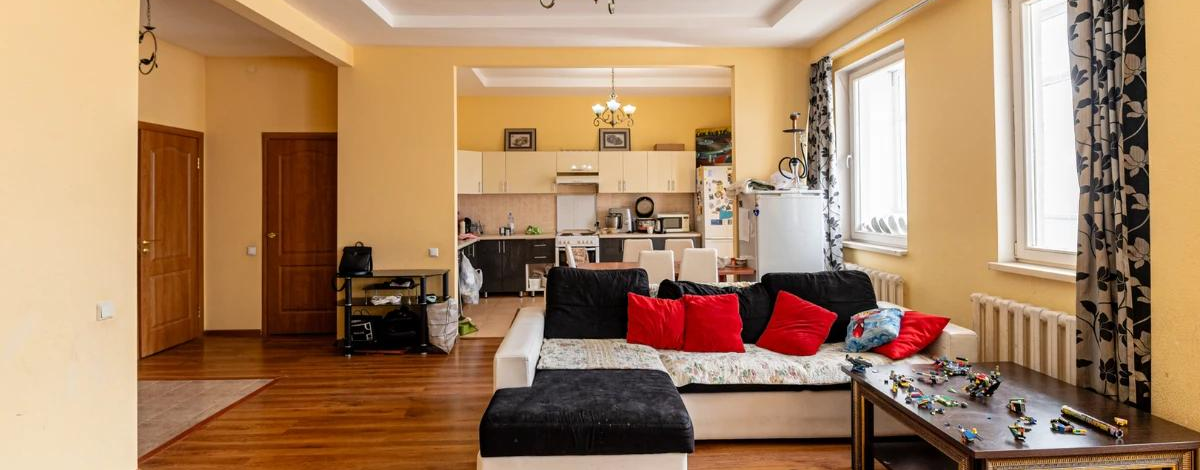 4-комнатная квартира, 122 м², 6/22 этаж, Кабанбай батыра 43В