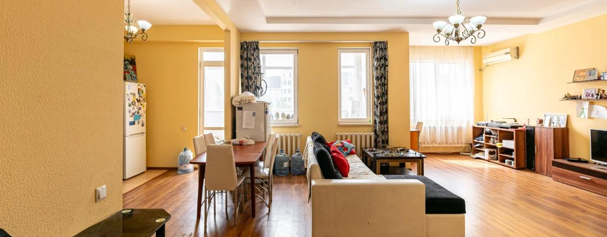 4-комнатная квартира, 122 м², 6/22 этаж, Кабанбай батыра 43В