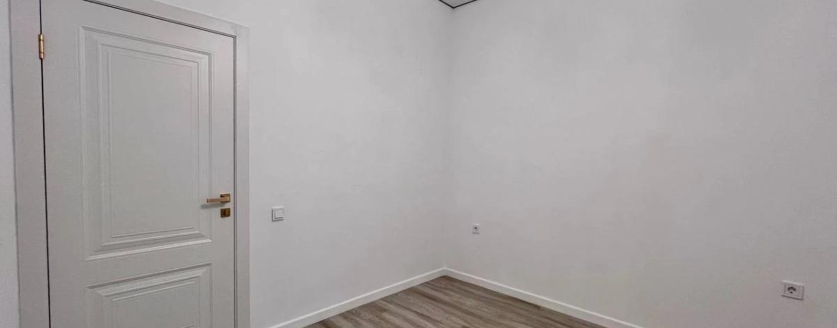 2-комнатная квартира, 42 м², 4/8 этаж, Розы Баглановой 3/1