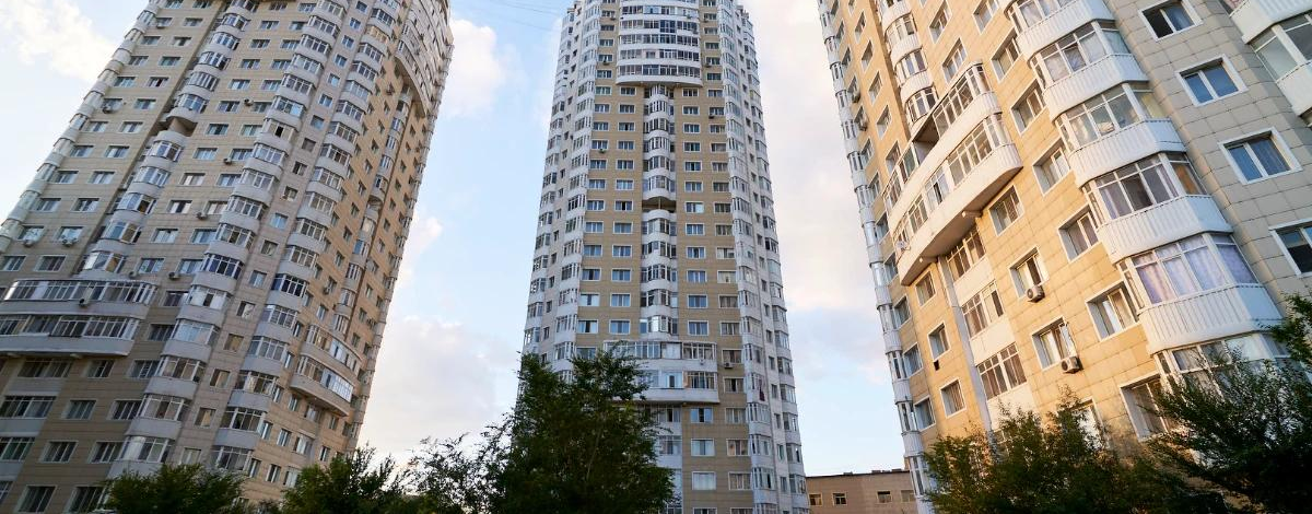 3-комнатная квартира, 76 м², 18/25 этаж, Абая 92/1