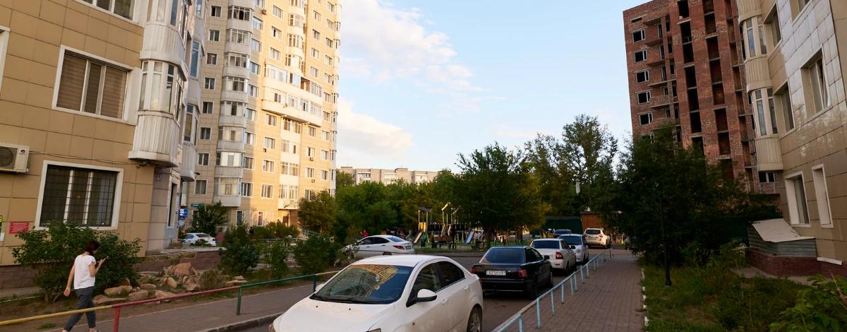 3-комнатная квартира, 76 м², 18/25 этаж, Абая 92/1