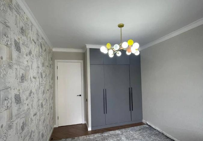 4-комнатная квартира, 95 м², 2/8 этаж, Онгарсынова