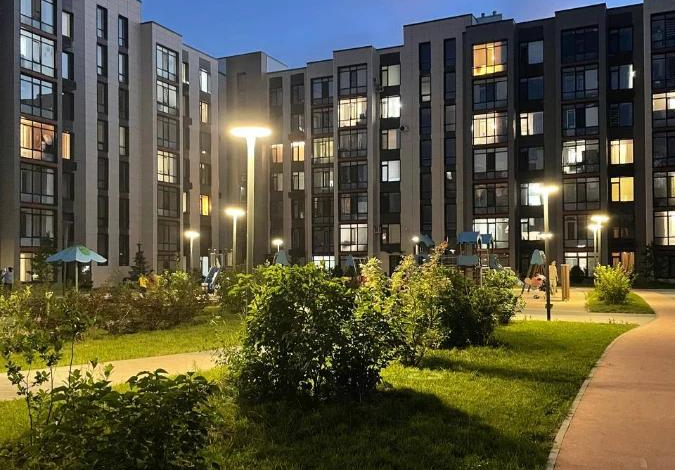 4-комнатная квартира, 95 м², 2/8 этаж, Онгарсынова