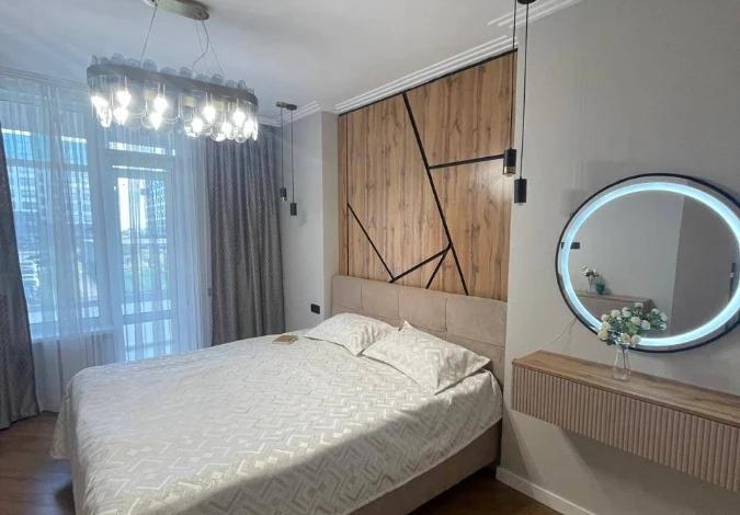 4-комнатная квартира, 95 м², 2/8 этаж, Онгарсынова