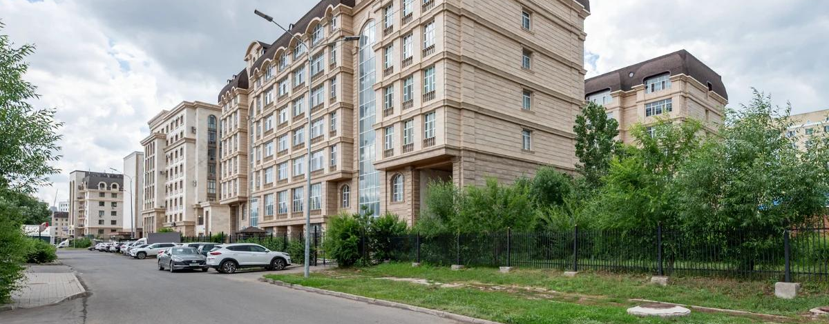 4-комнатная квартира, 125.6 м², 3/6 этаж, Кыз Жибек 38/1