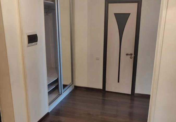 2-комнатная квартира, 75 м², 4/9 этаж, Тлендиева 50/1