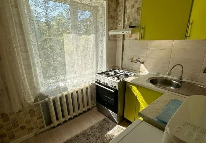 2-комнатная квартира, 40.9 м², 3/5 этаж, Кравцова 2/1