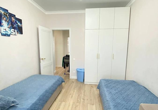 3-комнатная квартира, 85 м², 11/12 этаж, Байтурсынова 14