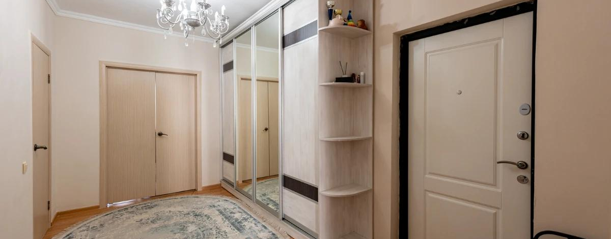 1-комнатная квартира, 63 м², 4/9 этаж, Улы Дала 55