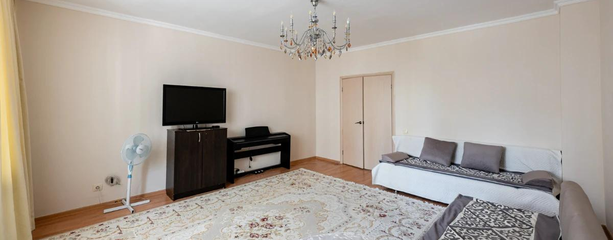 1-комнатная квартира, 63 м², 4/9 этаж, Улы Дала 55