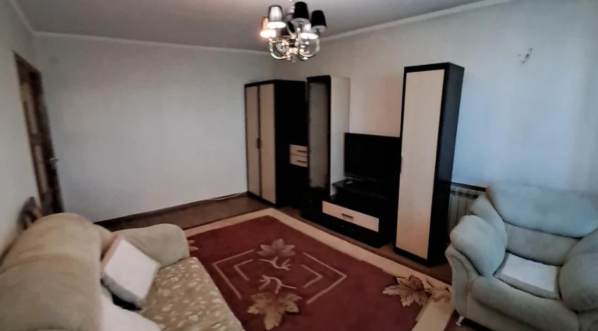 2-комнатная квартира, 51.2 м², 5/5 этаж, Петрова 14/1