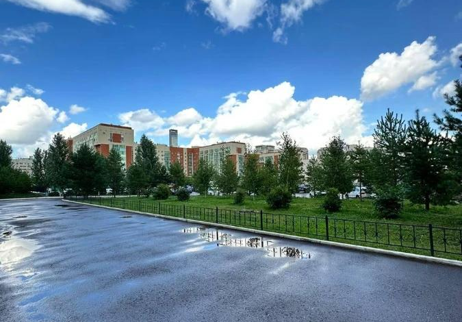 3-комнатная квартира, 72.5 м², 5/6 этаж, Кабанбай батыра 46