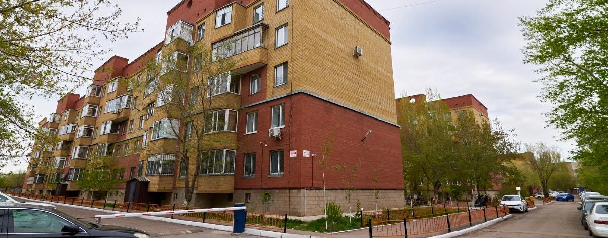 2-комнатная квартира, 41.9 м², 3/4 этаж, Манаса 23/1