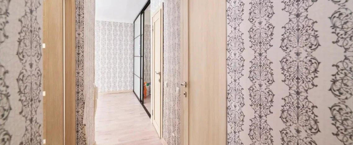 2-комнатная квартира, 60 м², 3/9 этаж, Азербаева 4/1