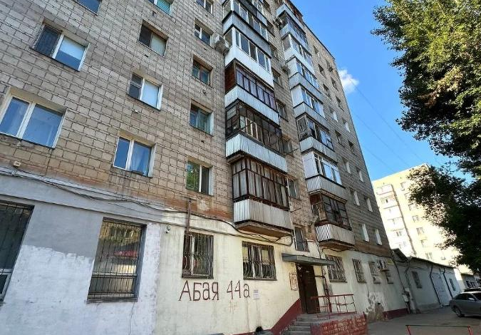 1-комнатная квартира, 34 м², 9/9 этаж, Абая 44А