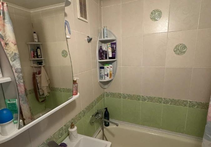 3-комнатная квартира, 60 м², 5/6 этаж, Пр. Шакарим Кудайбердыулы 38