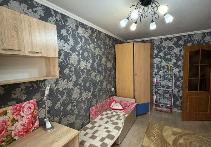 3-комнатная квартира, 60 м², 5/6 этаж, Пр. Шакарим Кудайбердыулы 38