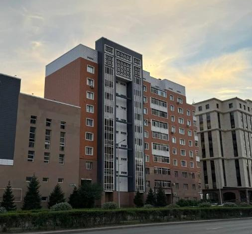 2-комнатная квартира, 61 м², 2/9 этаж, Момышулы 43