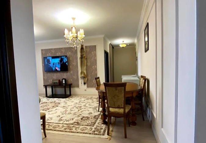 3-комнатная квартира, 82.5 м², 13/16 этаж, Мәңгілік Ел 51