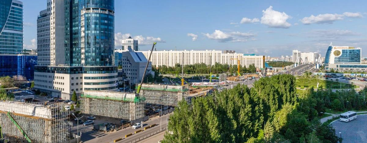 2-комнатная квартира, 73 м², 8/12 этаж, Сыганак 18