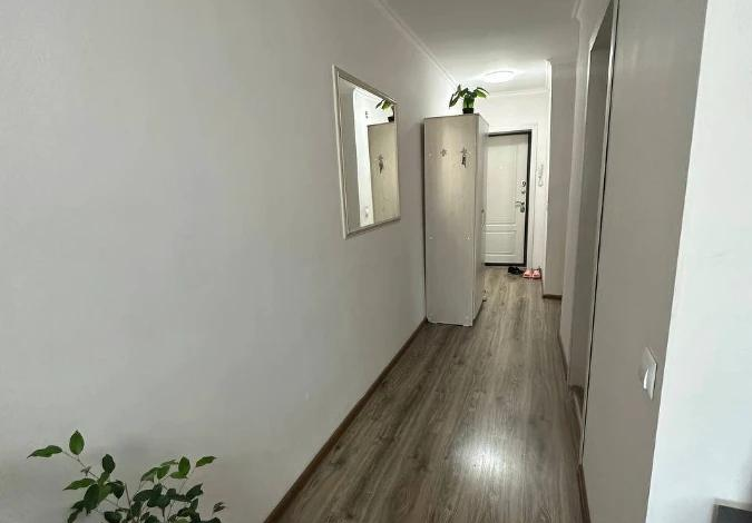 3-комнатная квартира, 50 м², 4/5 этаж, Абая 57/1