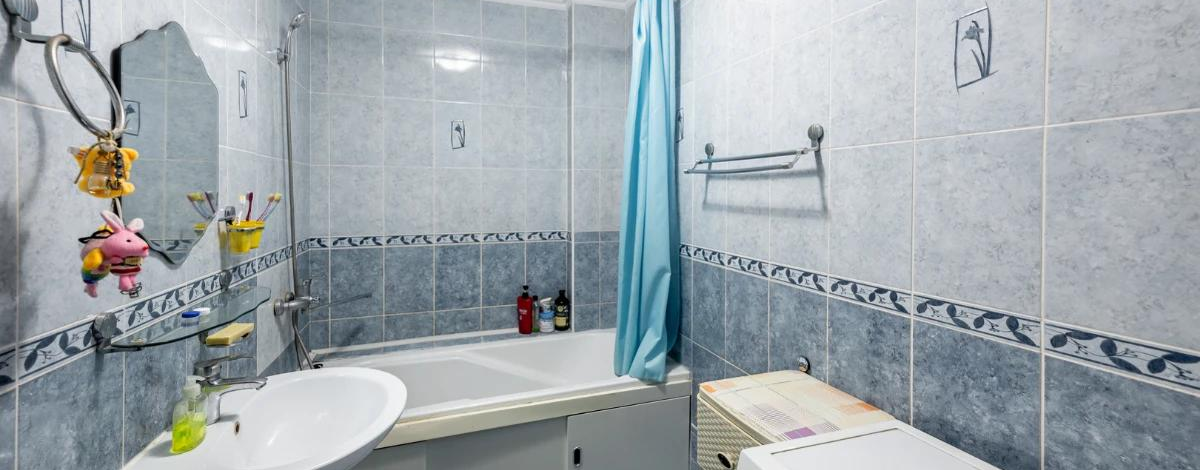 2-комнатная квартира, 45 м², 7/9 этаж, Майлина 31