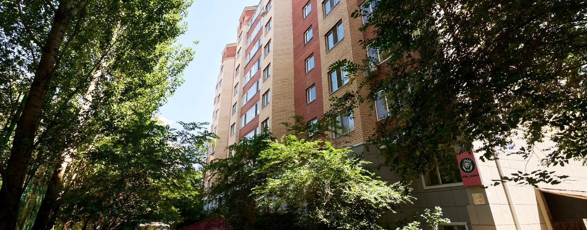 2-комнатная квартира, 79 м², 2/9 этаж, Бейбитшилик 49/1