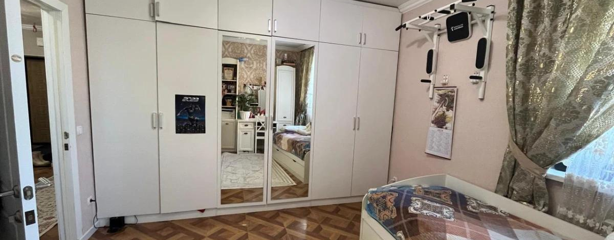 3-комнатная квартира, 83 м², 2/10 этаж, Кордай 81